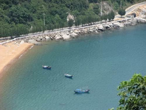 Du ngoạn 10 vùng Vịnh đẹp nổi tiếng của Việt Nam - 8