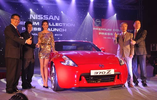 Xe 2 cửa ồ ạt về Việt Nam: Cuộc đua về thương hiệu - 2