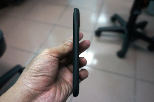 Trên tay HTC One S CPU lõi kép 1.7 GHz tại Việt Nam - 3