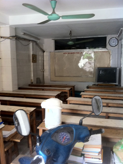 Bí mật sau lò luyện thi đại học - 5