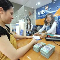 Tài chính - Bất động sản - Ngân hàng tăng lãi suất tiền gửi dài hạn