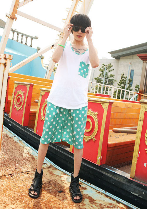 Soóc hè thời trang cho chàng - 12