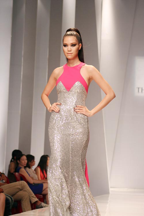 Hồng Quế chạy show sau kỳ thi - 15