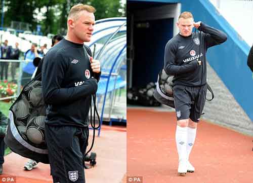 Rooney “chơi bời” với tóc mới - 1