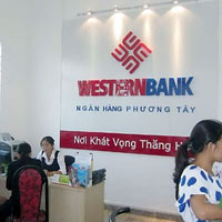 Kinh doanh - Lãi suất huy động VND lên mốc 13,5%/năm