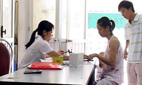 Không dám kỷ luật bác sỹ vì thiếu người làm! - 2