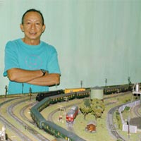 Phi thường - kỳ quặc - Người sưu tập mô hình xe lửa nhiều nhất Việt Nam