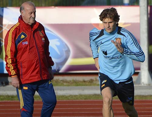 Hàng công TBN: Cơ hội cho ai? - 2