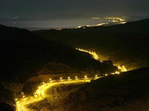 Những cửa khẩu biên giới kì lạ nhất - 3