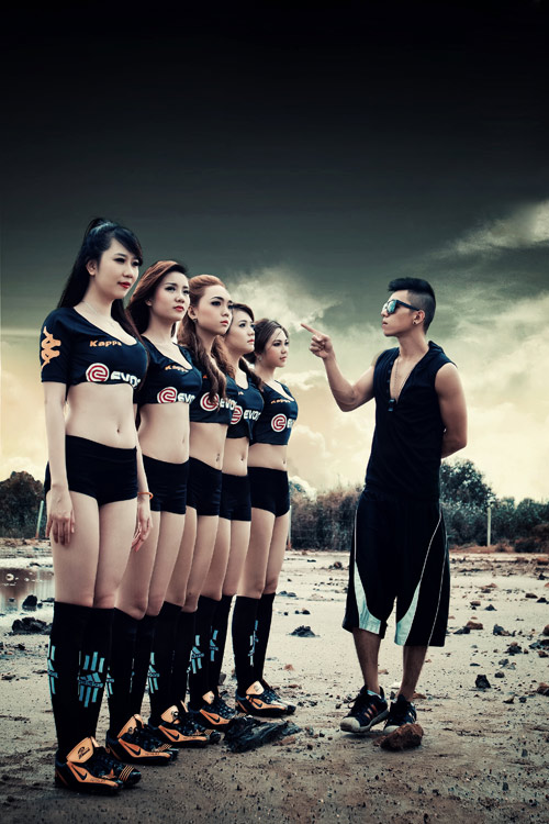 Đội bóng Nu Phạm gợi cảm cổ vũ Euro - 9