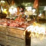 Thị trường - Tiêu dùng - Thịt lợn 'rớt' giá thê thảm