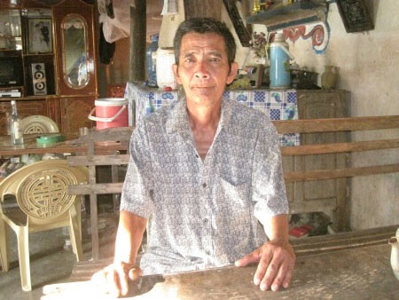 Người đàn ông "nghiền" mùi thuốc sâu - 2