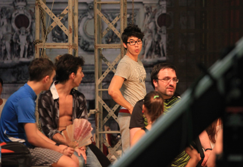 Lén xem trước đêm chung kết BNHV 2012 - 5