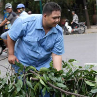 Ngôi sao điện ảnh - Minh Béo cật lực làm công nhân vệ sinh