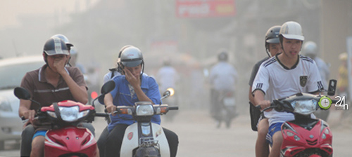 Người Hà Nội ngộp thở vì khói rơm rạ - 6