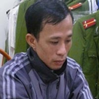 Tin tức trong ngày - "Sát thủ thuốc nổ" đối mặt 3 tội danh