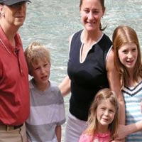 Tài chính - Bất động sản - Tỷ phú không muốn con thừa kế tài sản