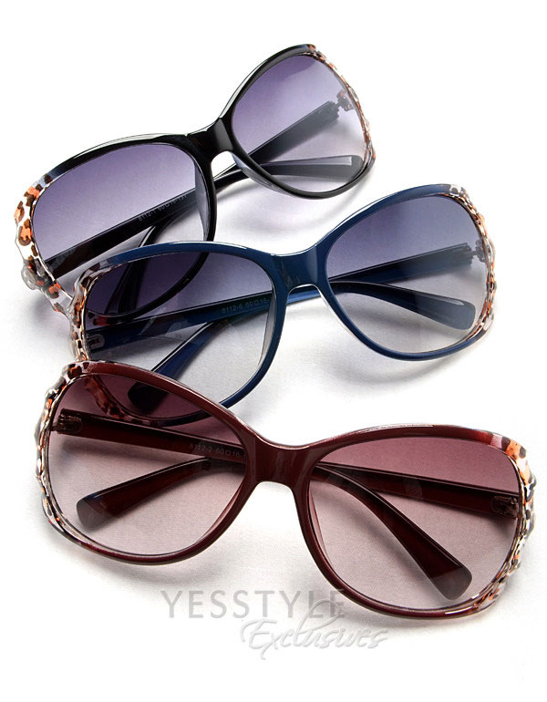 Xu hướng gọng kính họa tiết sành điệu! - 11