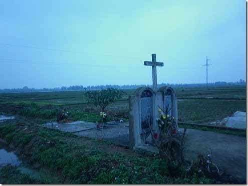 Buồn thảm lễ an táng gần 100 hài nhi - 6