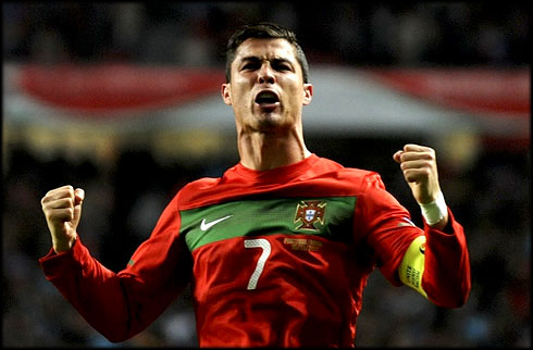 Hồng Sơn đoán Ronaldo sẽ ghi bàn - 1