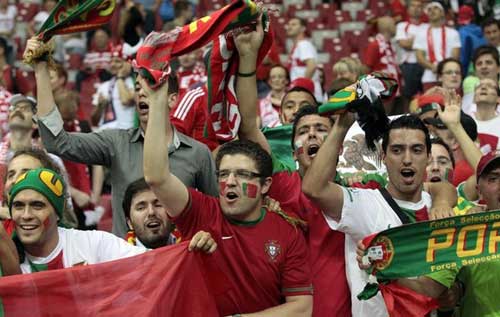 Dư âm Séc - BĐN: 2 nửa vui buồn của CĐV - 4