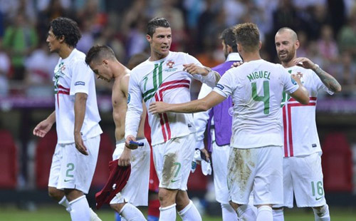 Tiếp tục tỏa sáng, Ronaldo mơ vô địch - 1