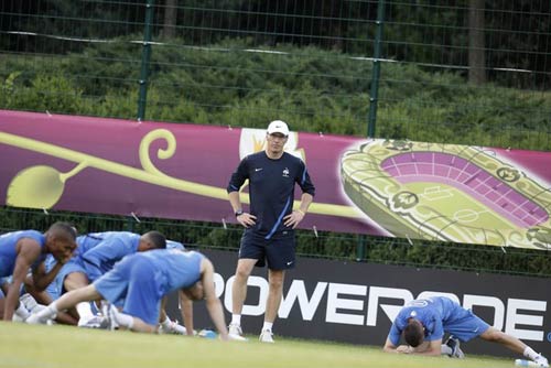 ĐT Pháp: Tái hiện scandal “đồi Knysna”? - 2