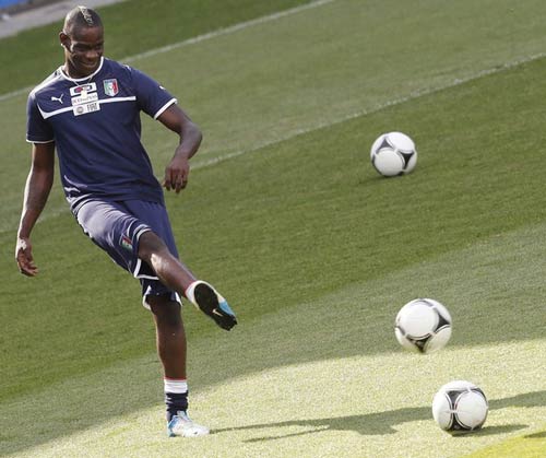 HOT: U22 Việt Nam bị lội ngược dòng - 2