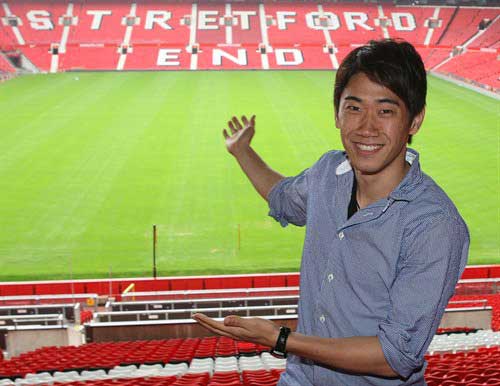 Kagawa chính thức gia nhập MU - 7