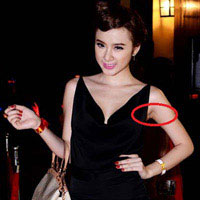 Thời trang - Angela Phương Trinh "dao kéo" vòng 1?