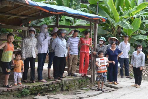 Thảm sát cha mẹ: Đám tang đầy nước mắt - 3