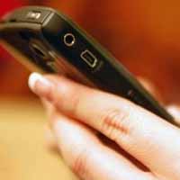 Pháp luật - Con gái tự nhắn tin tống tiền bố mẹ