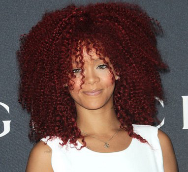 Người đẹp khoe nét sexy cùng tóc đỏ - 3