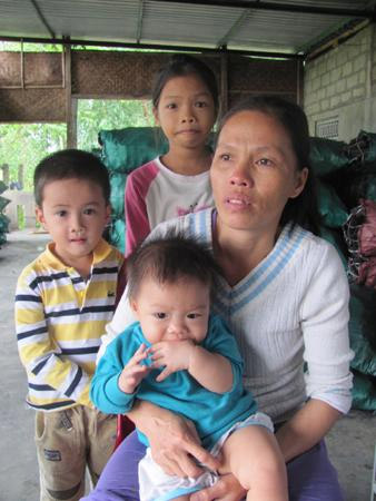 Xuất ngoại "rước" AIDS về làng - 2