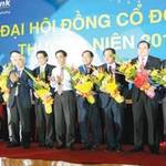 Tài chính - Bất động sản - CEO ngân hàng trong vòng xoáy đi - ở