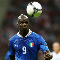 Bóng đá - Video: Show diễn của "Super" Balotelli