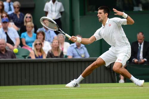 Djokovic - Stepanek: Áp lực quá lớn (Video tennis, vòng 3 Wimbledon) - 1