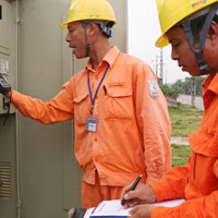 Tin tức trong ngày - Vì sao tăng giá điện?