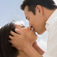 Sức khỏe đời sống - 7 ích lợi sức khỏe của nụ hôn