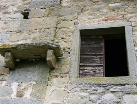 Ba triệu USD cho ngôi làng 800 tuổi - 8