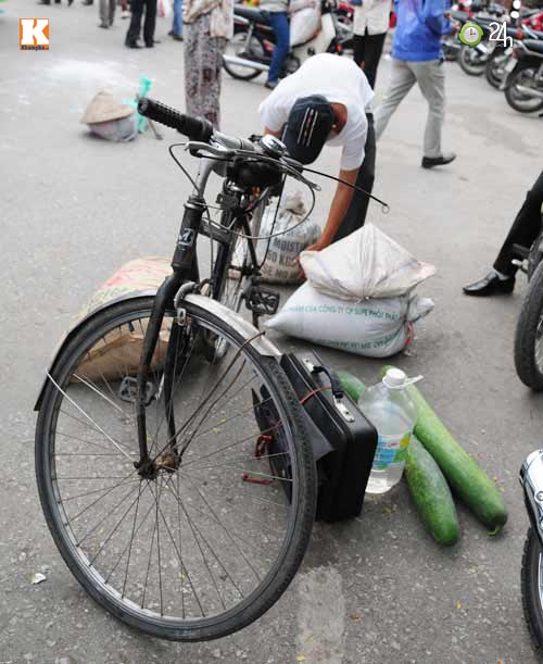 Sĩ tử ùn ùn lên Hà Nội dự thi đại học - 6