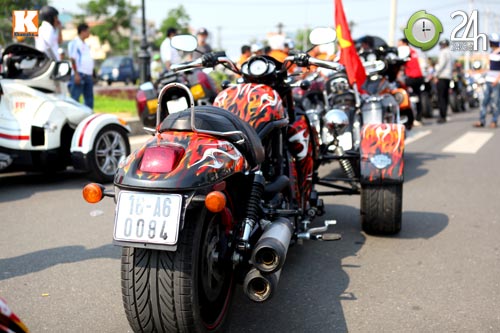 Xế khủng Harley độ 3 bánh siêu độc tại Việt Nam - 12