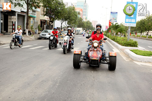 Xế khủng Harley độ 3 bánh siêu độc tại Việt Nam - 13