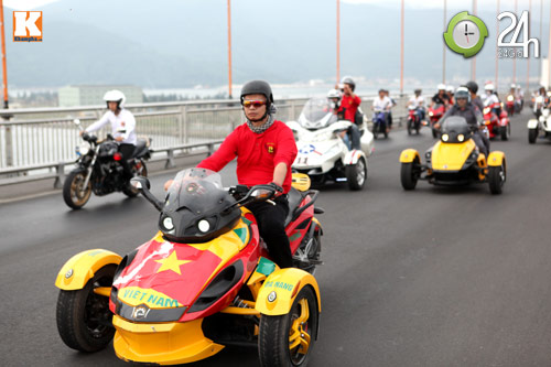 Dàn "quái thú" 3 bánh Can Am tại Việt Nam - 8