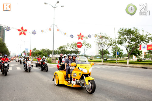 Ngắm dàn mô tô tiền tỷ "đốt nóng" Đà Nẵng - 3