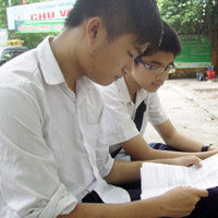 Giáo dục - du học - Kỳ thi chuyển cấp: Căng như thi đại học