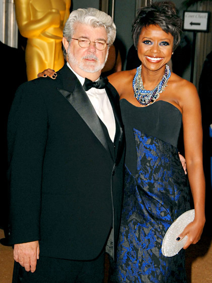 Những siêu sao kết đôi với tỷ phú - 9