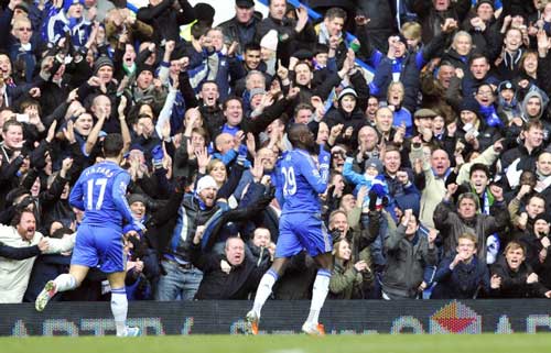 Chelsea thắng MU: Fan hâm mộ nói gì? - 2