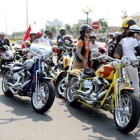 Ô tô - Xe máy - Bộ đôi "gà giò" Harley Davidson CVO Softail Springer tại VN
