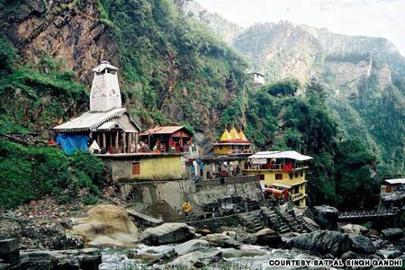 7 lộ trình du lịch tâm linh ấn tượng khó quên - 7